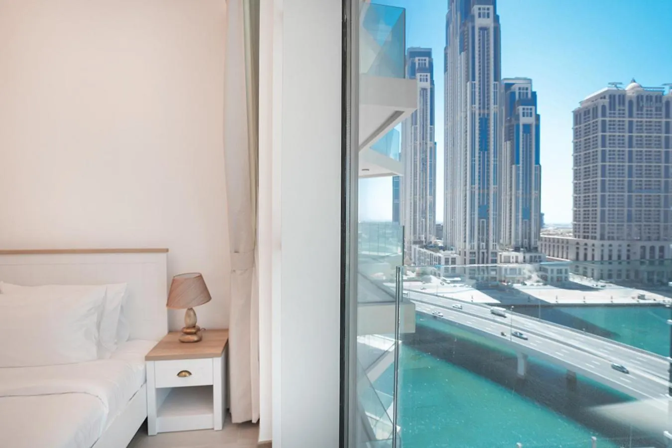 Easygo- Lavish 2Br-Terrace-View-Infinity Pool Apartment Dubai United Arab Emirates