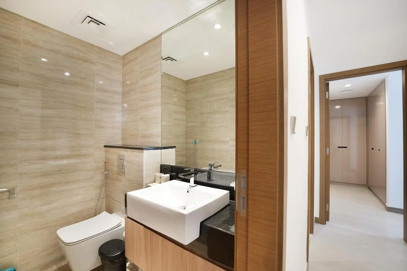 Easygo- Lavish 2Br-Terrace-View-Infinity Pool Apartment Dubai United Arab Emirates